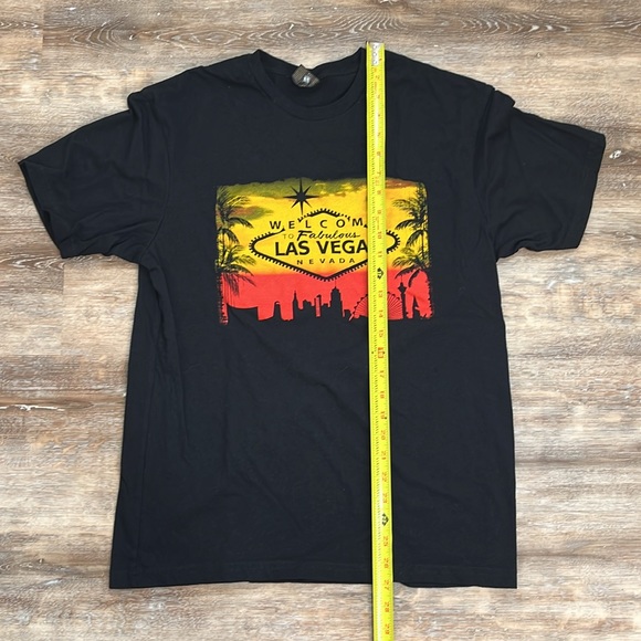 Las Vegas welcome graphic medium short sleeve black men’s t-shirt - Picture 7 of 8